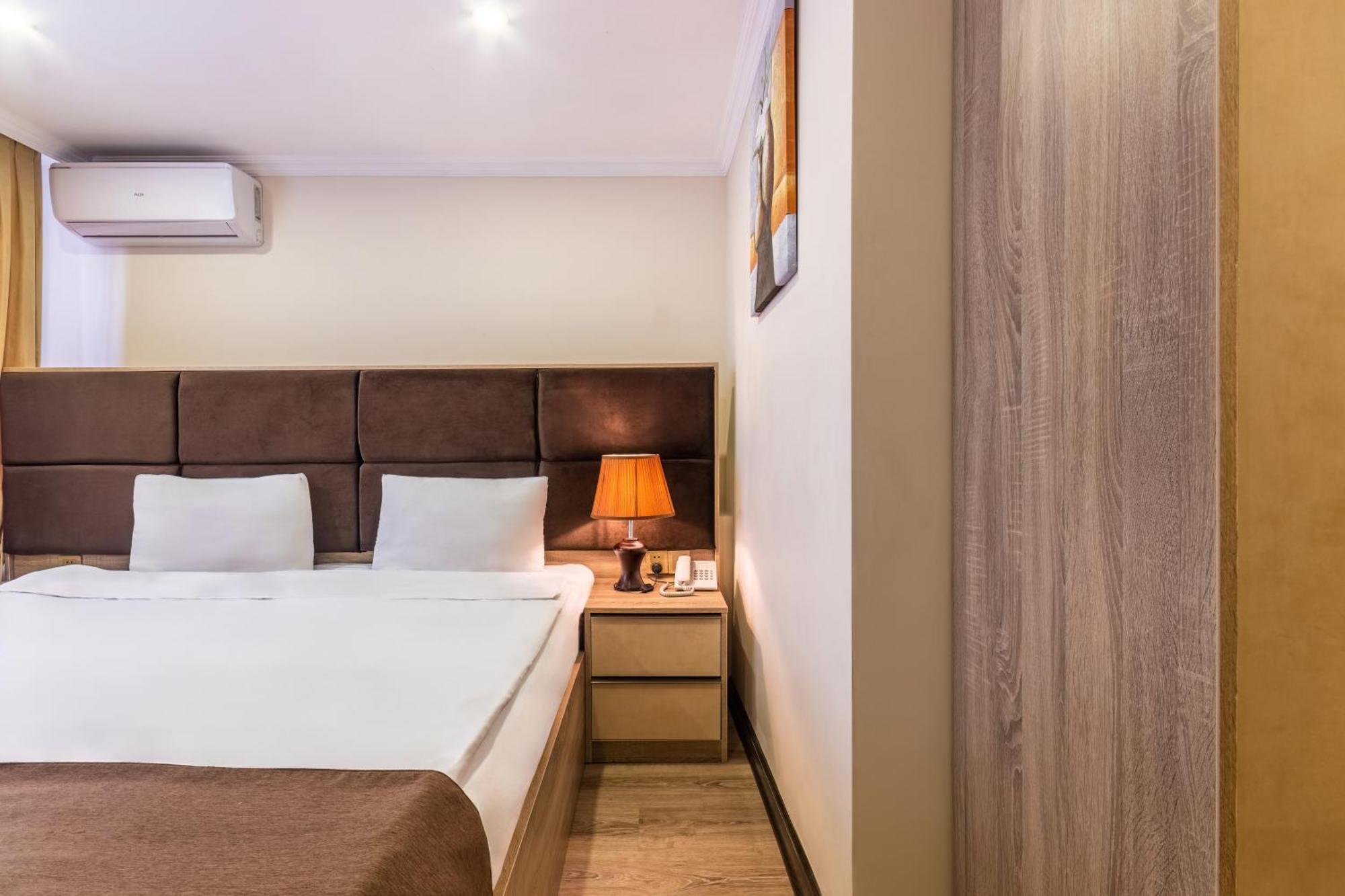 Deluxe Hotel باكو المظهر الخارجي الصورة